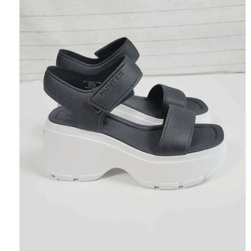 HUNTER Abel Platform Sandal In Black, sz 9